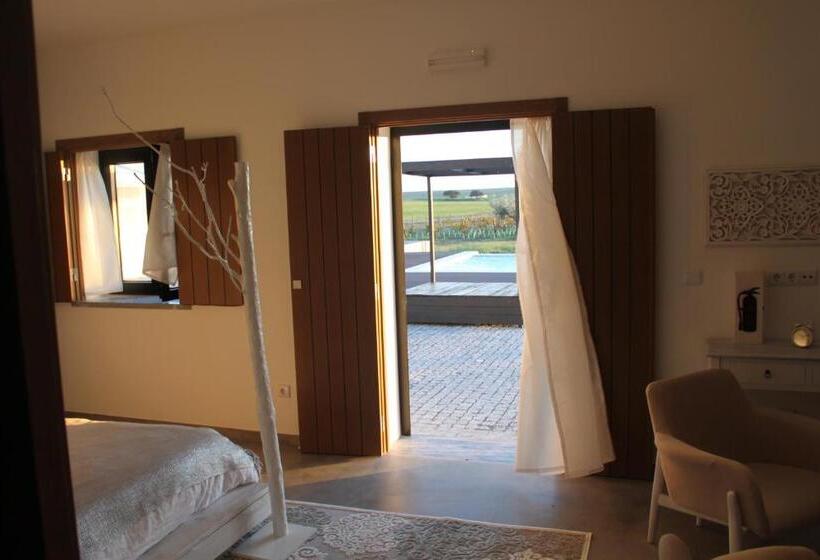 Люкс Повышенной Комфортности, Terras   Agroturismo & Vinhos