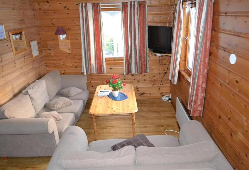 בונגלו סטנדרט 2 חדרי שינה, Egenes Camping