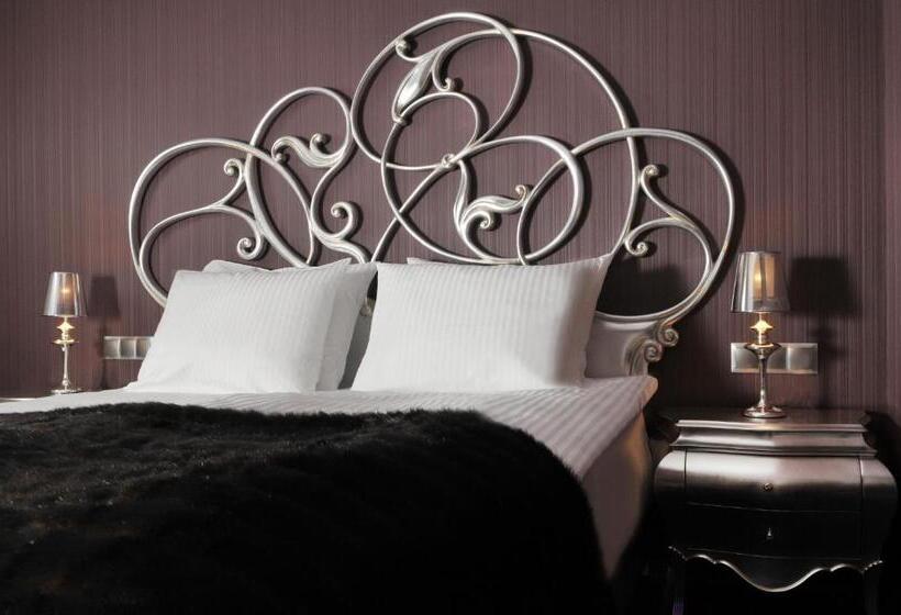 エクゼクティブルーム, 3 Trio