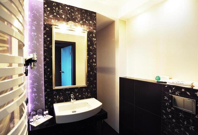 エクゼクティブルーム, 3 Trio