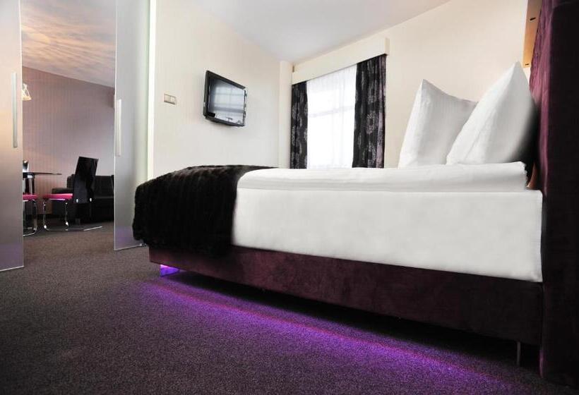 エクゼクティブスイート, 3 Trio