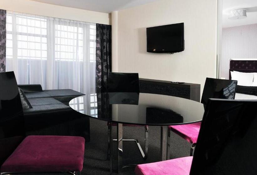 エクゼクティブスイート, 3 Trio