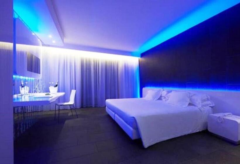 חדר סטנדרט עם מרפסת, A Point Porto Ercole Resort & Spa