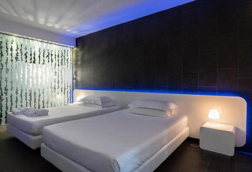 חדר סטנדרט עם מרפסת, A Point Porto Ercole Resort & Spa