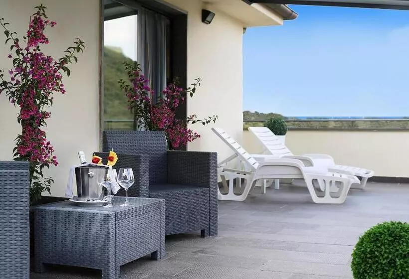 バルコニー付きジュニアスイート, A Point Porto Ercole Resort & Spa