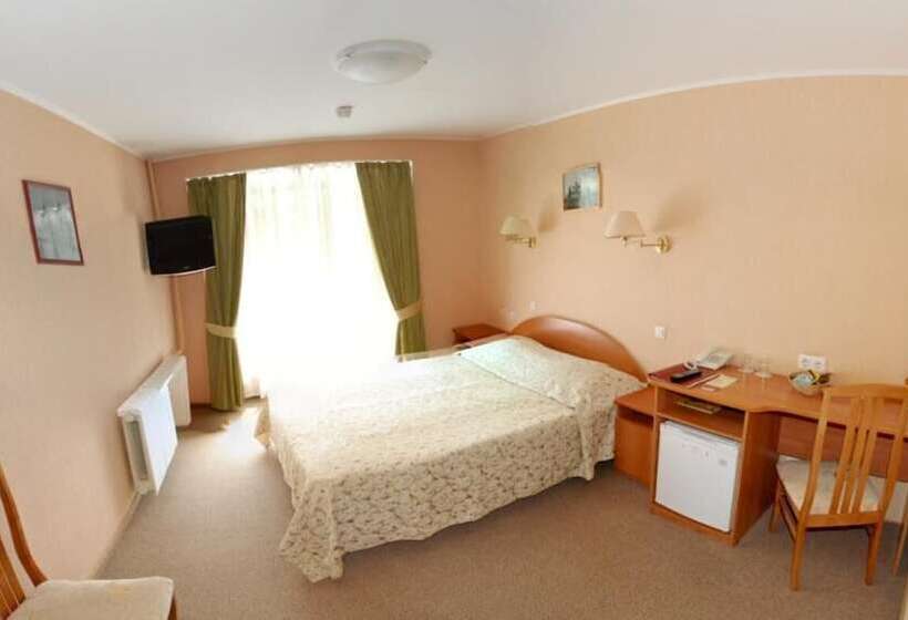 غرفة قياسية, Amaks City