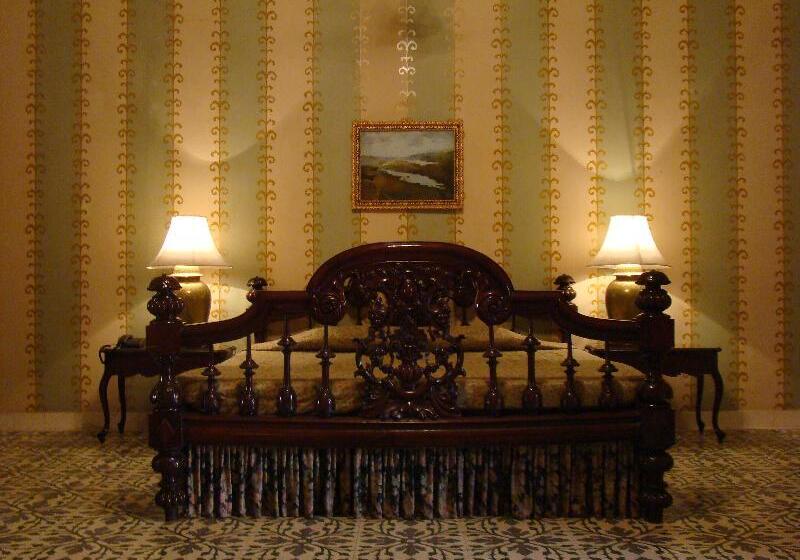 غرفة قياسية, Bhanwar Niwas