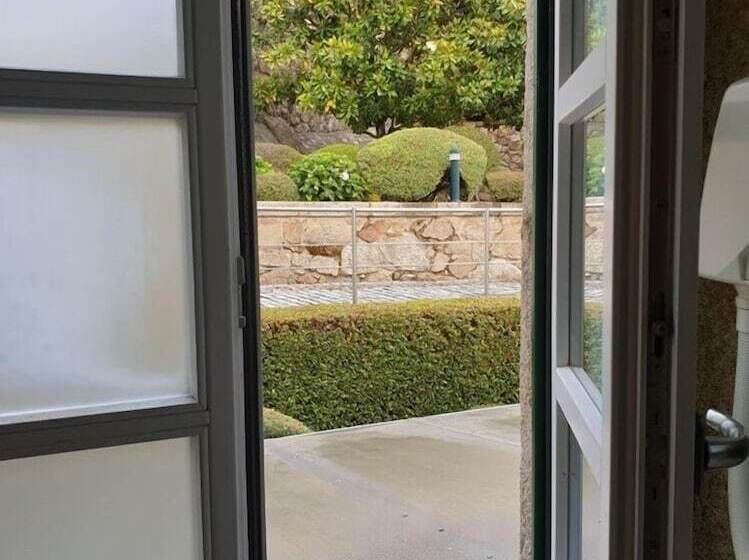 スタンダードルーム, Fonte Da Vila