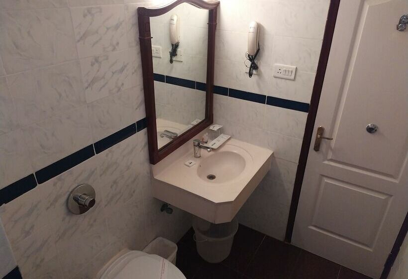 اتاق استاندارد, Germanus