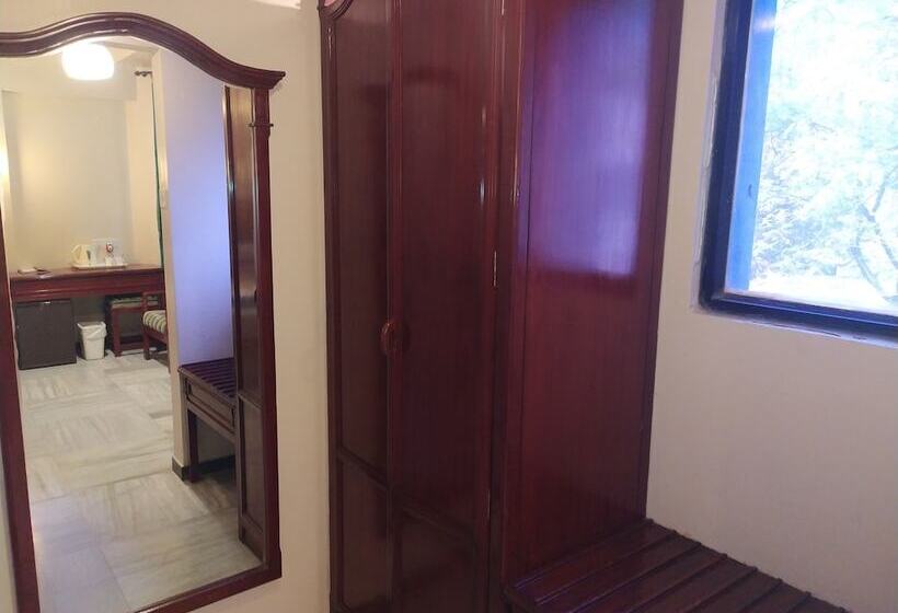 اتاق استاندارد, Germanus