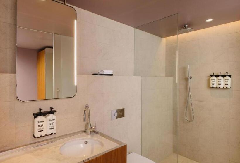 غرفة قياسية, Indigo Sydney Potts Point, An Ihg