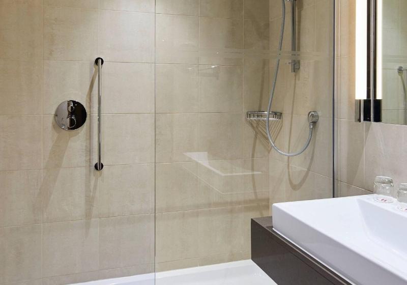 Стандартный Номер Кровать Кинг, Lingfield Park Marriott Hotel & Country Club