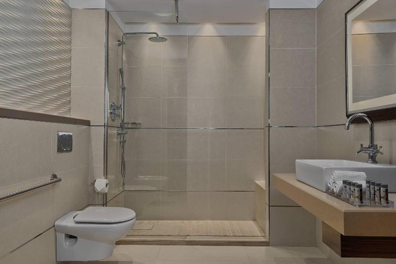 اتاق سوپریور با تخت بزرگ, Renaissance Tlemcen