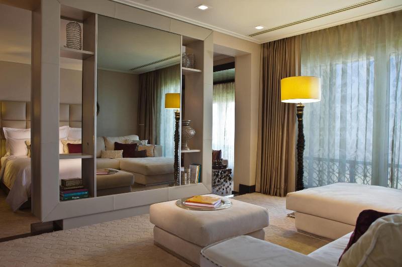 اتاق سوپریور با تخت بزرگ, Renaissance Tlemcen