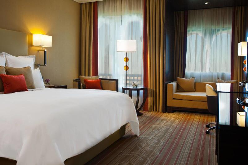 اتاق سوپریور با تخت بزرگ, Renaissance Tlemcen