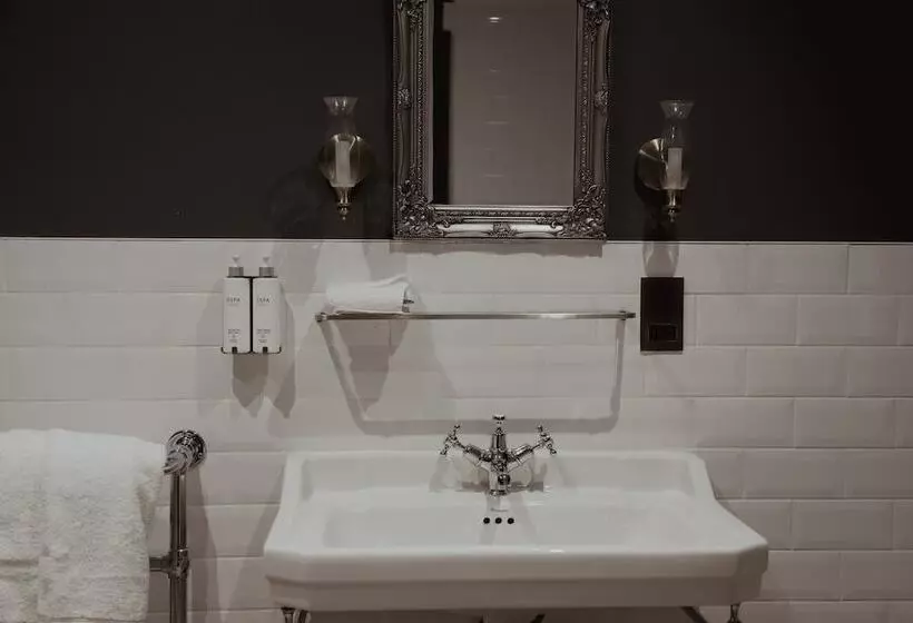 スタンダードルーム, Seckford Hall Hotel & Spa