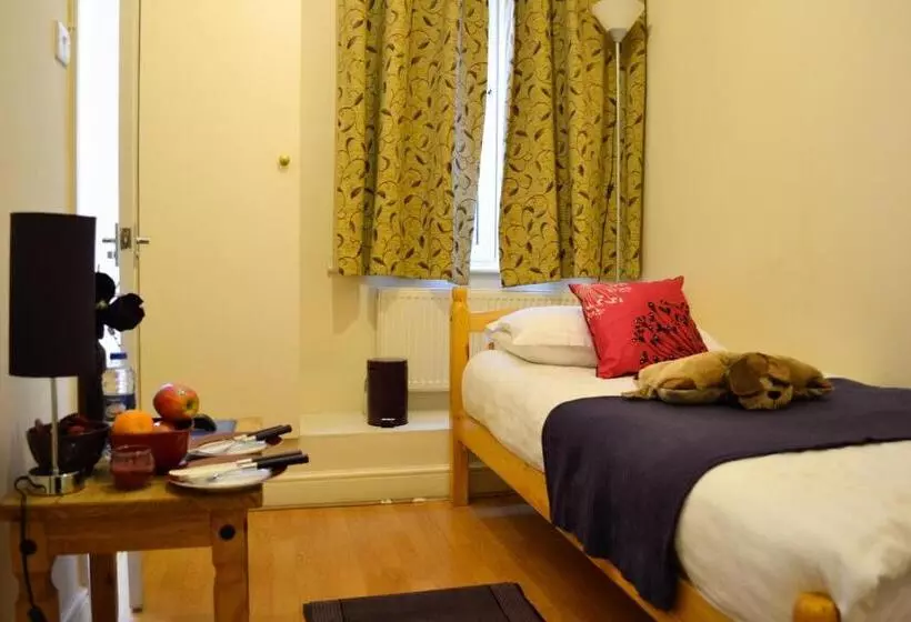 اتاق استاندارد یک نفره, City London