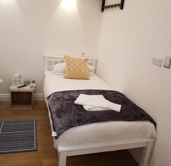 スタンダードシングルルーム, City London