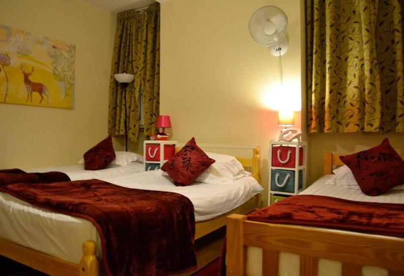 スタンダードトリプルルーム, City London