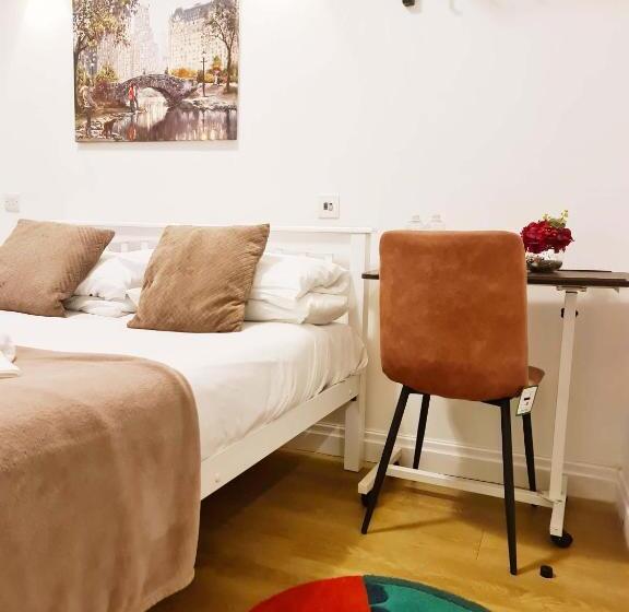 חדר דלוקס, City London