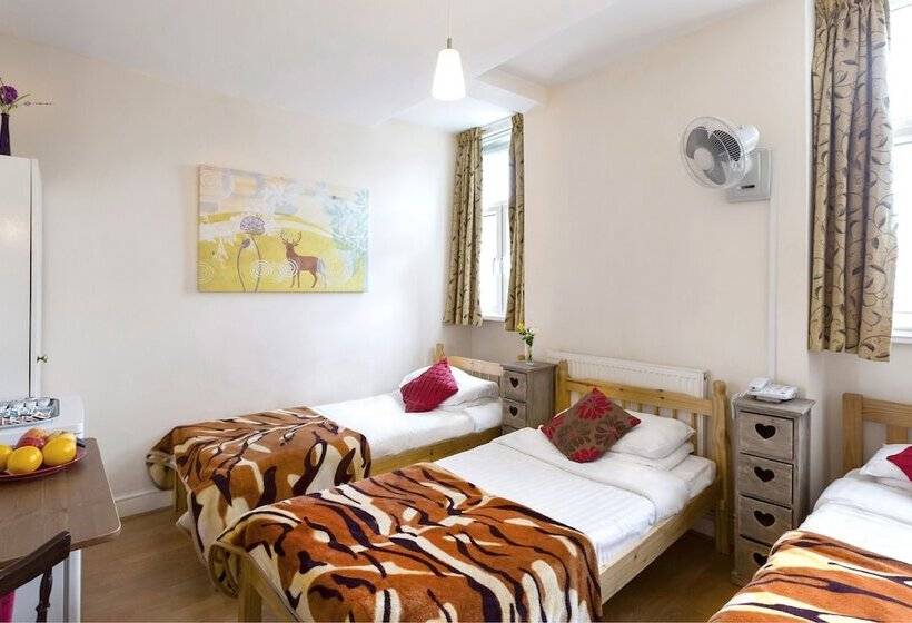 חדר סטנדרט לשלושה, City London