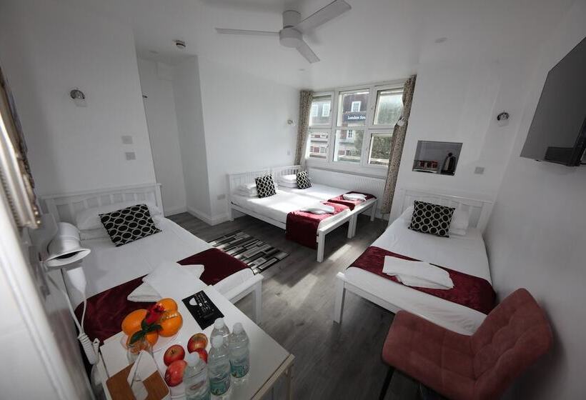 חדר סטנדרט לארבעה, City London