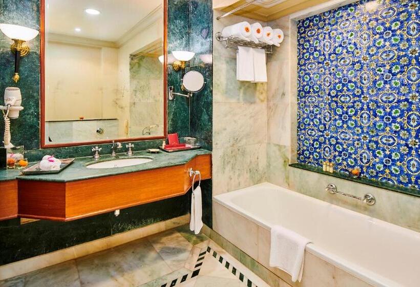 Королевский Люкс, The Ummed Jodhpur Palace Resort & Spa