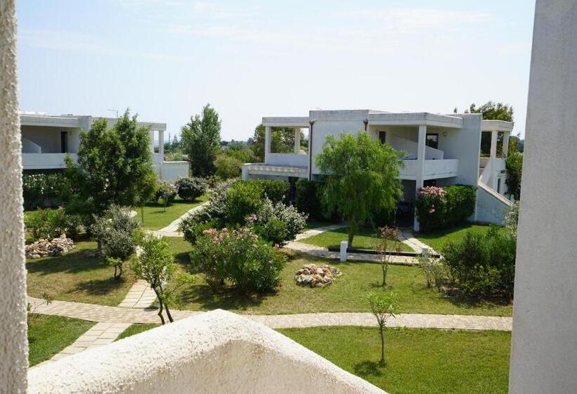 스탠다드 트리플 룸, Torre Guaceto Greenblu Resort