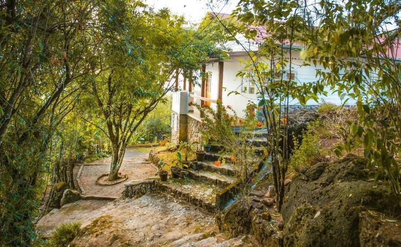 اتاق استاندارد, Windermere Estate