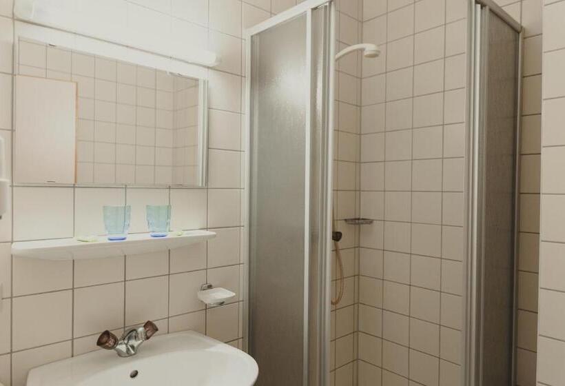 标准间, Sommerhotel Karwendel