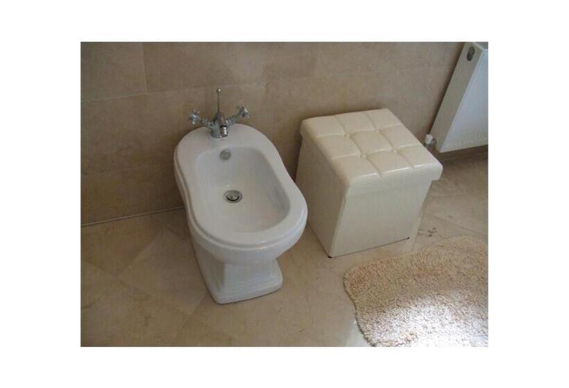 חדר דלוקס, Ambrose Mews B&b