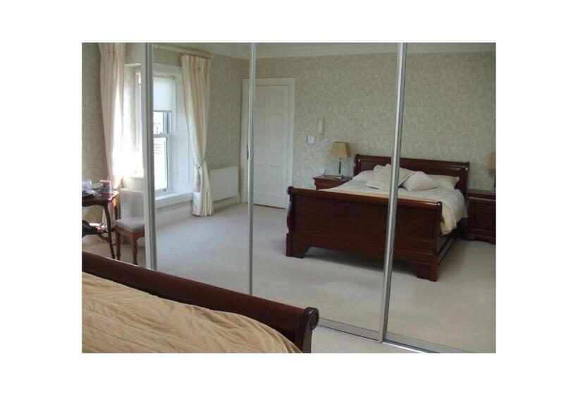 חדר דלוקס, Ambrose Mews B&b