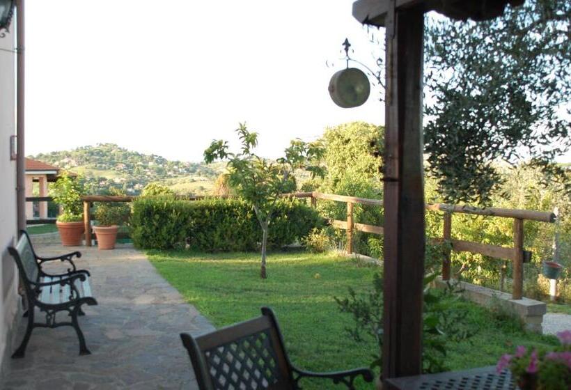 חדר סטנדרט, Bed And Bikers