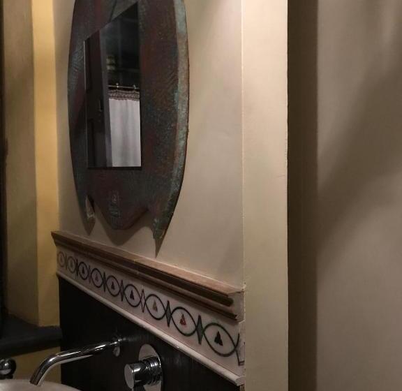 חדר סטנדרט עם מיטת קינג, Lunafragola Atelier B&b