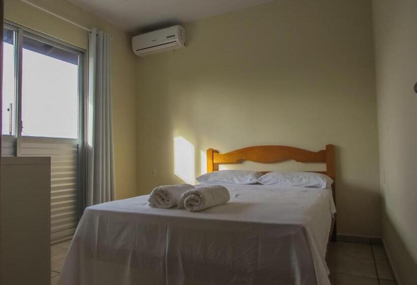 آپارتمان 2 خوابه, Hospedagem Do Peduca