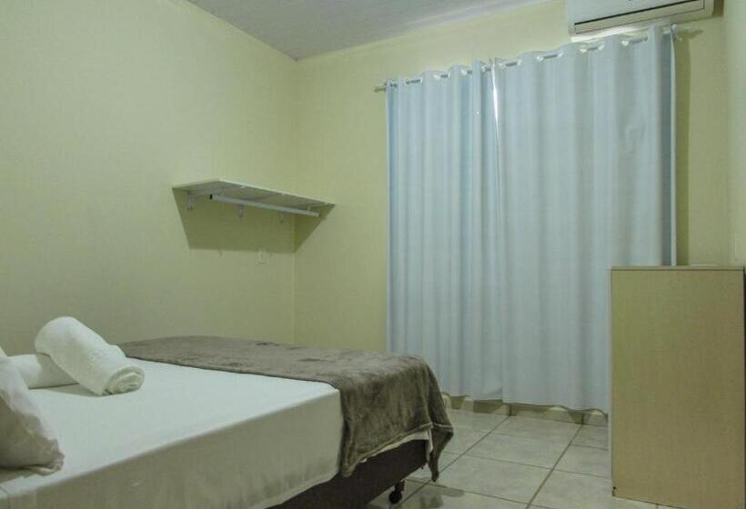 آپارتمان 2 خوابه, Hospedagem Do Peduca