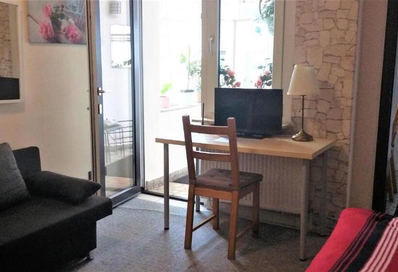 Студио Стандарт с Балконом, Neuss Nord