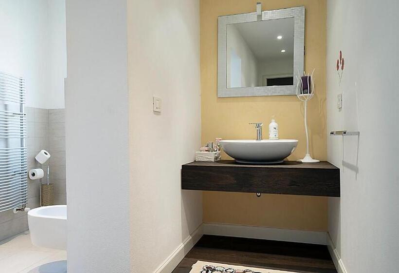 Standard room with outdoor bath, Villa Casetti B&b