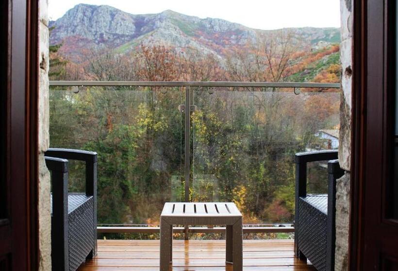 발코니 디럭스 룸, L Auberge De Montpezat