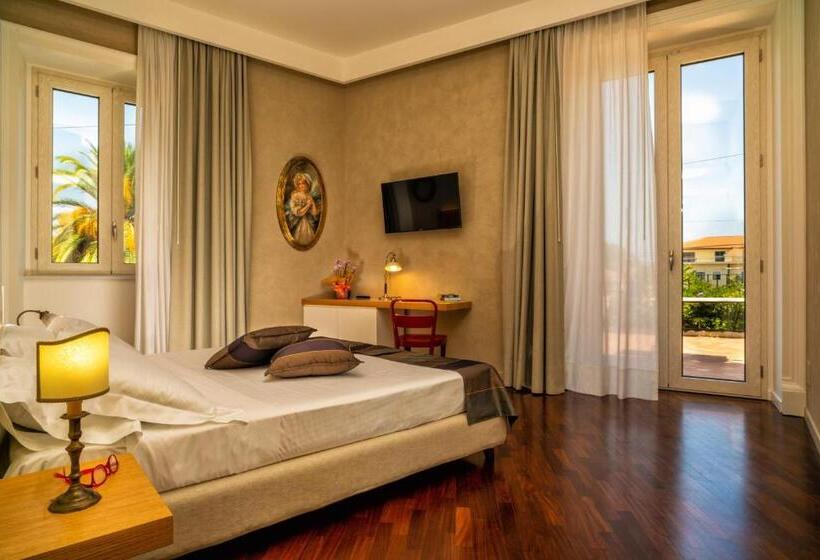 带露台的标准房间, B&b Villa Maria