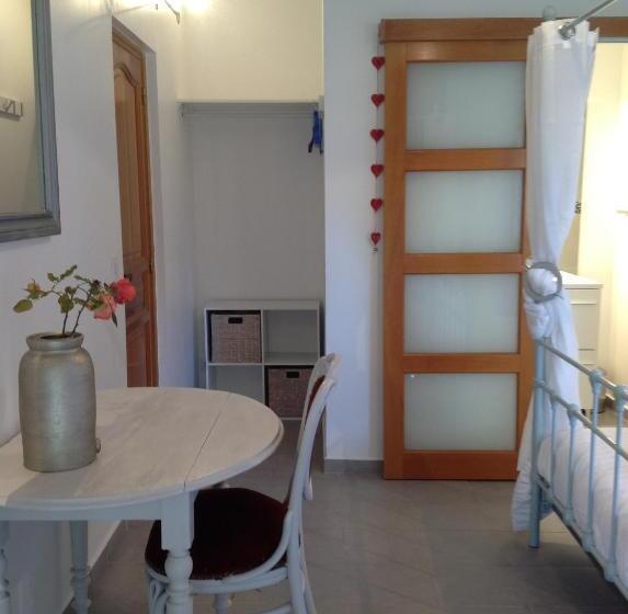 标准间带露台, Bastide De L Ovalie