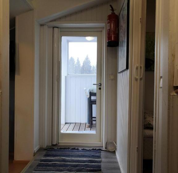 Номер Стандарт Трехместный, Hostel Mansikka