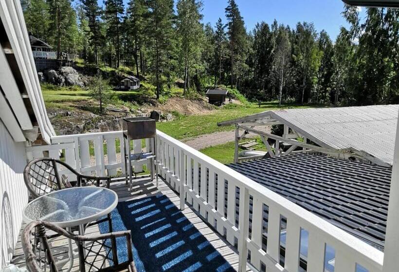 Номер Стандарт Трехместный, Hostel Mansikka