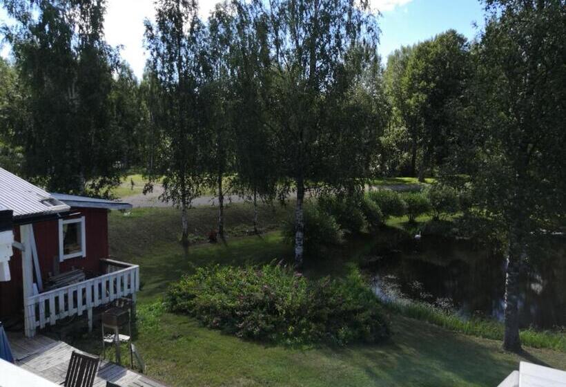 Семейное Студио, Hostel Mansikka