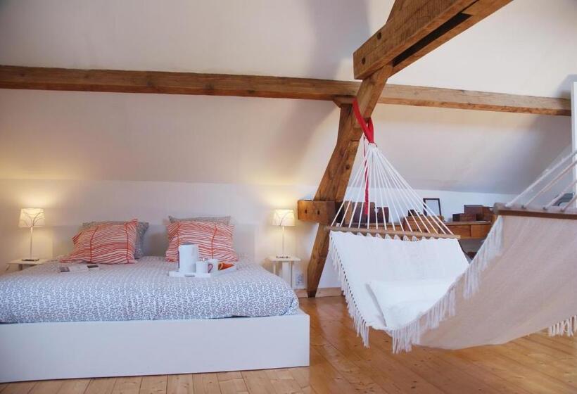 جناح سوبيريور, La Vigie