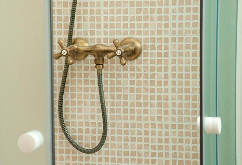 Номер Стандарт, Mamma Lucia