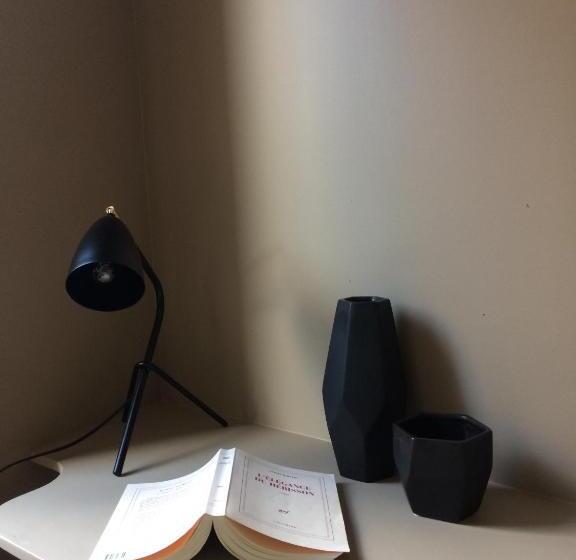 침실 1개 테라스 아파트, Wisteria