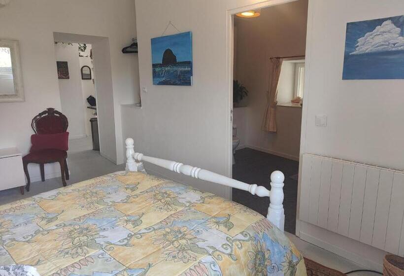 침실 1개 주택, Wisteria House