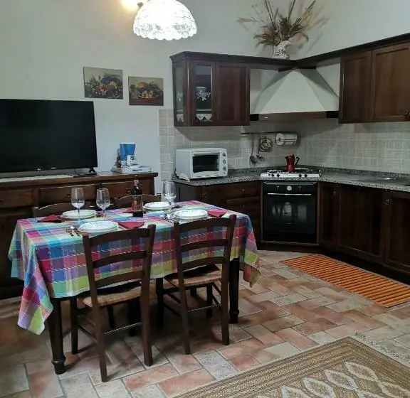 Huoneisto 1 Makuuhuone Puutarhanäkymä, Agriturismo Tre Madonne