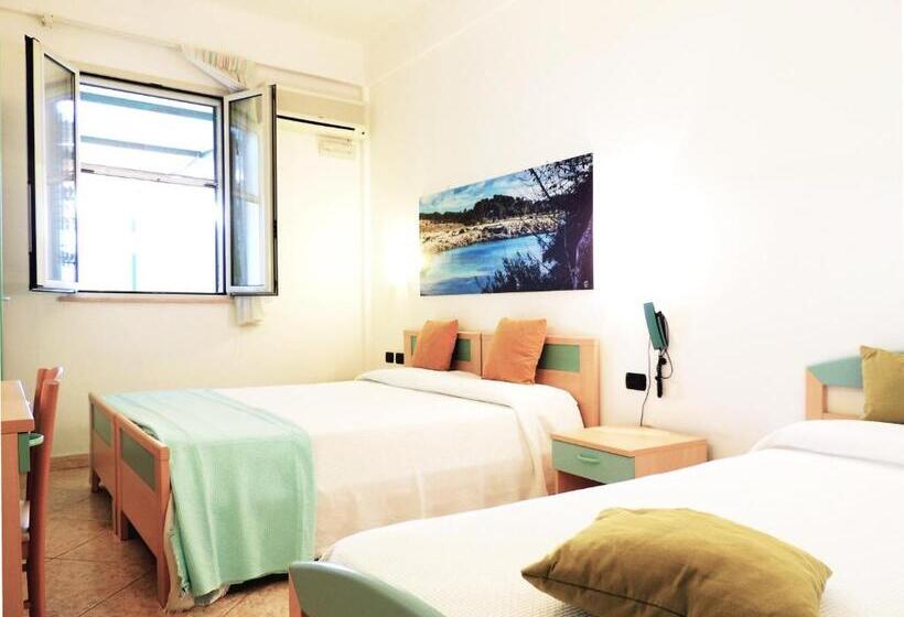 4인용 스탠다드 룸, Porto Badisco